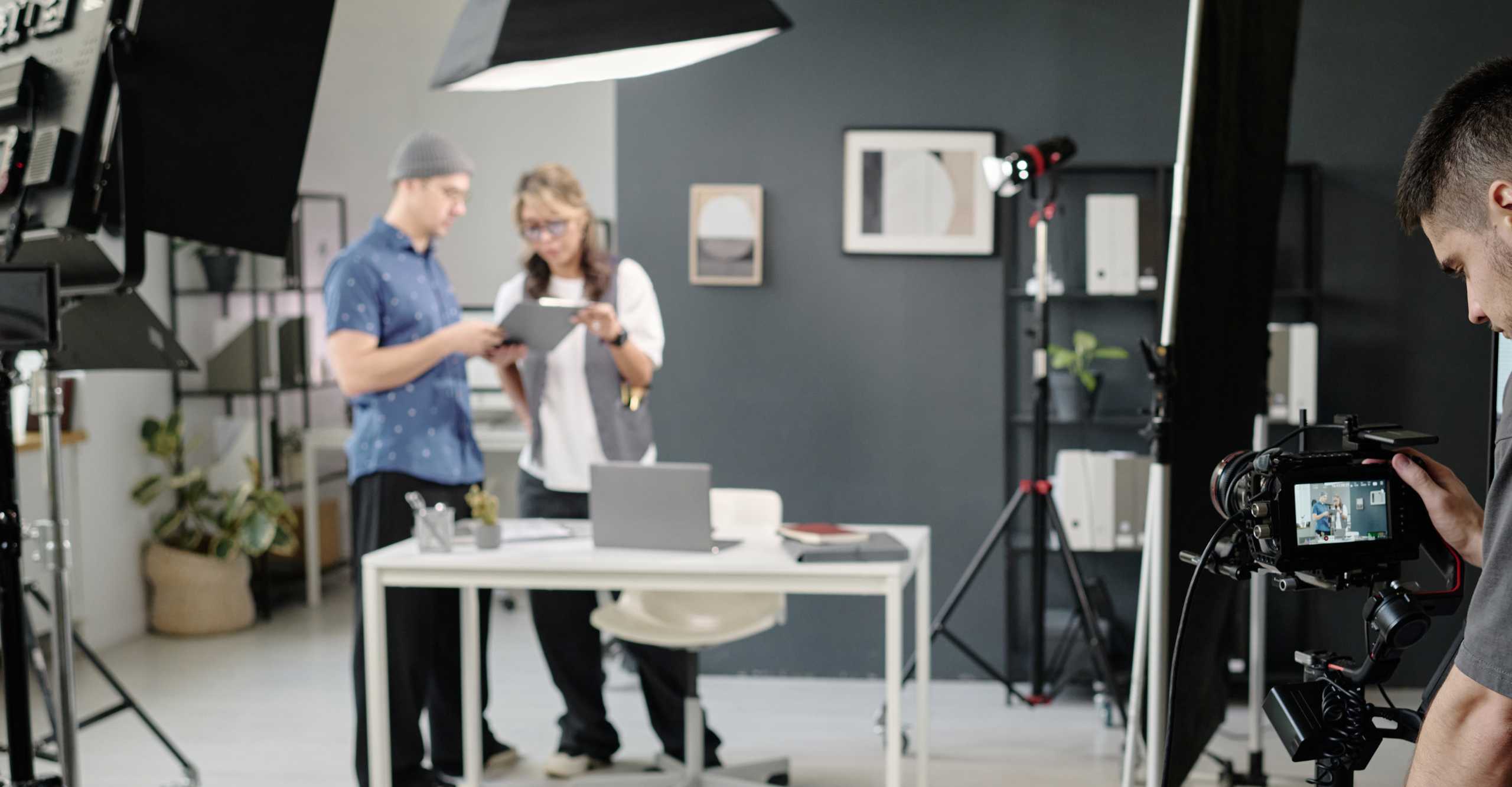 videoproduktion-hamburg-stade-frankfurt-experte-banken-videoexperte-drehbuch-erstellen-lassen